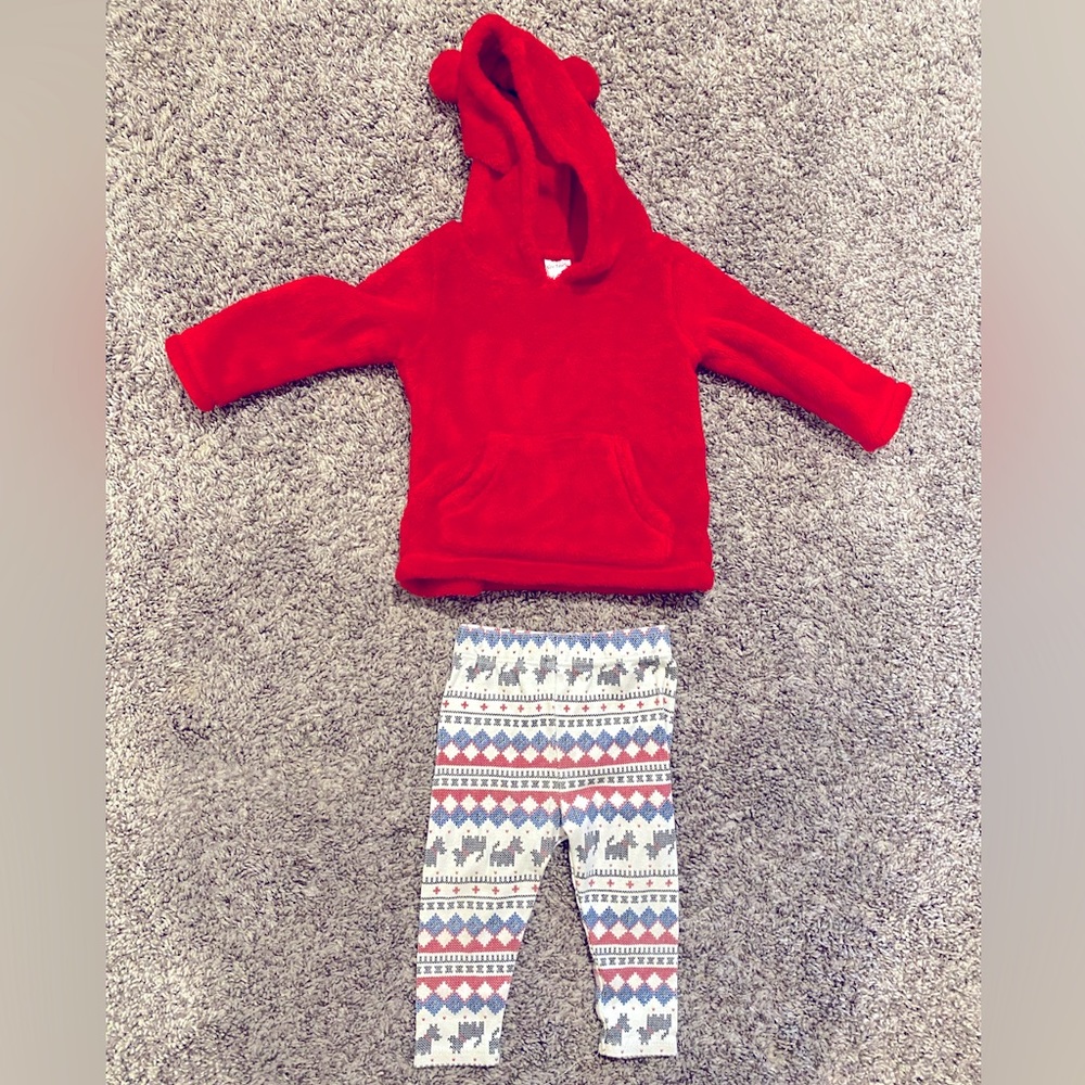Carters 9 month set